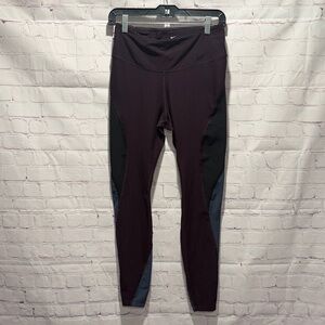 Nike Women’s Plum and Black High-Rise Training Leggings Woman’s Size Medium